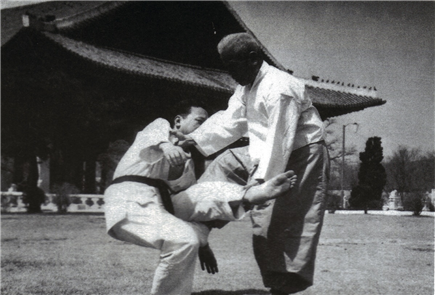 김병수 촬영 송덕기